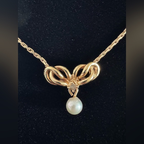 Christian Dior Vintage Pearl necklace with COA and box - Picture 4 of 9